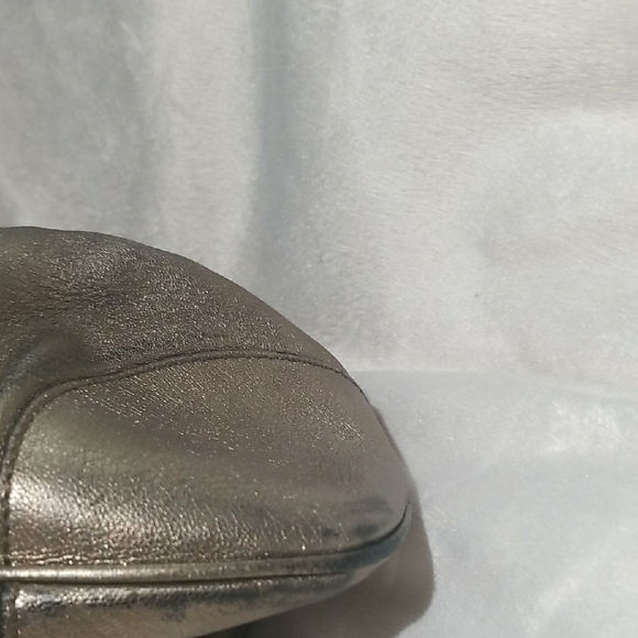 Salvatore Ferragamo Shoulder Bag - Picture 6 of 12